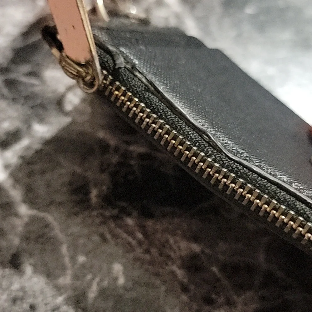 Accessories Bundle - Picture 10 of 15